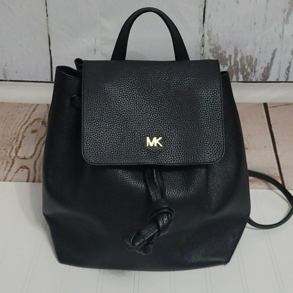 Michael Kors Junie Flap Pebbled Leather Drawstring Backpack Bag Black